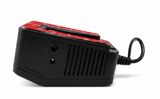 CR-820-A200B_LATERAL_IZQ.webp